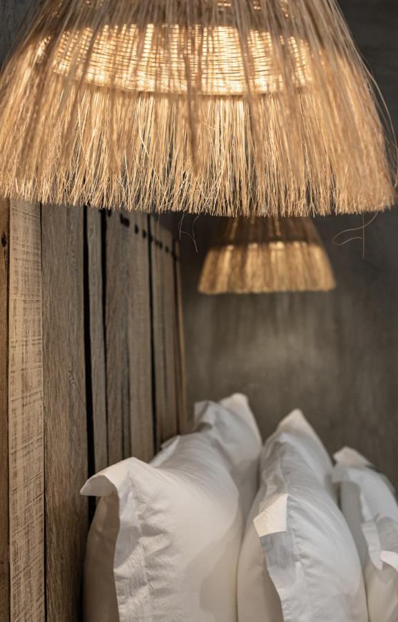 Lalagalu - Beachfront Ecocabins เดียนีบีช ภายนอก รูปภาพ