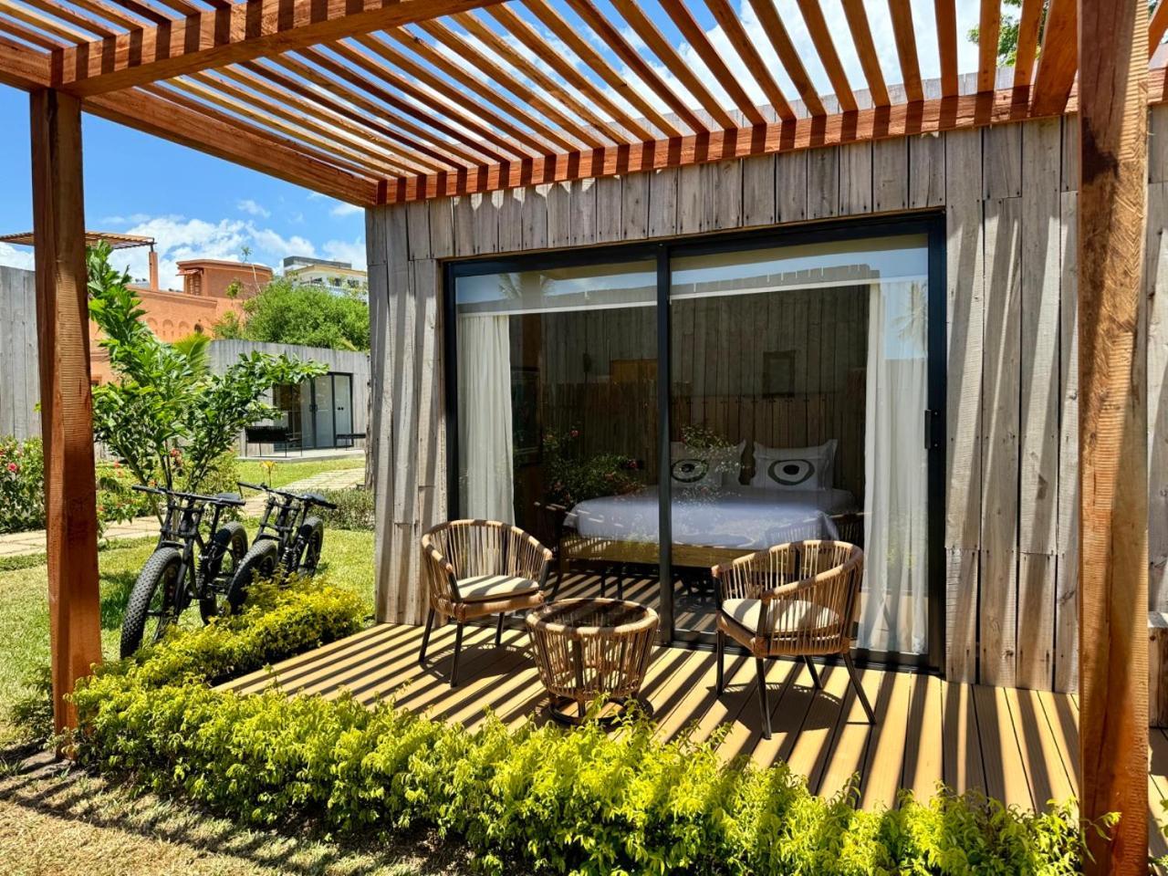 Lalagalu - Beachfront Ecocabins เดียนีบีช ภายนอก รูปภาพ